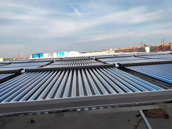 【太阳能热水工程】海底捞（漯河）新建厂房太阳能热水系统